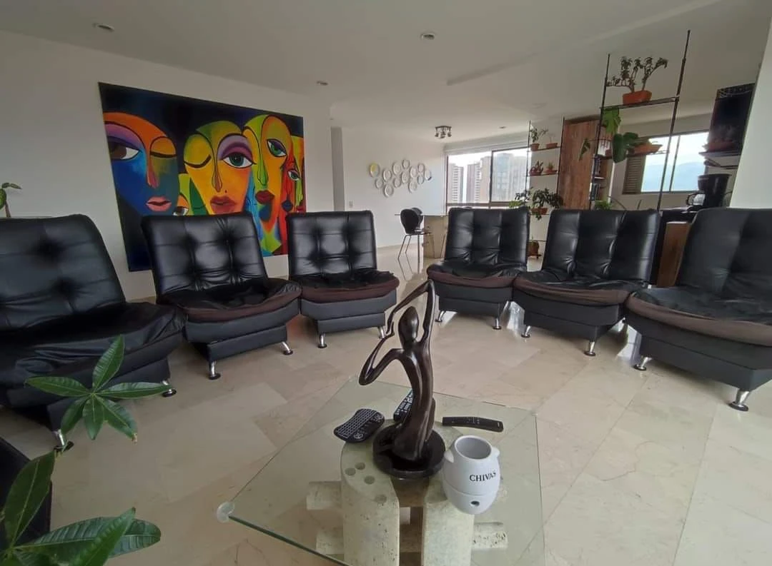 Arriendo Apartamento en el  Poblado Sector las Flores