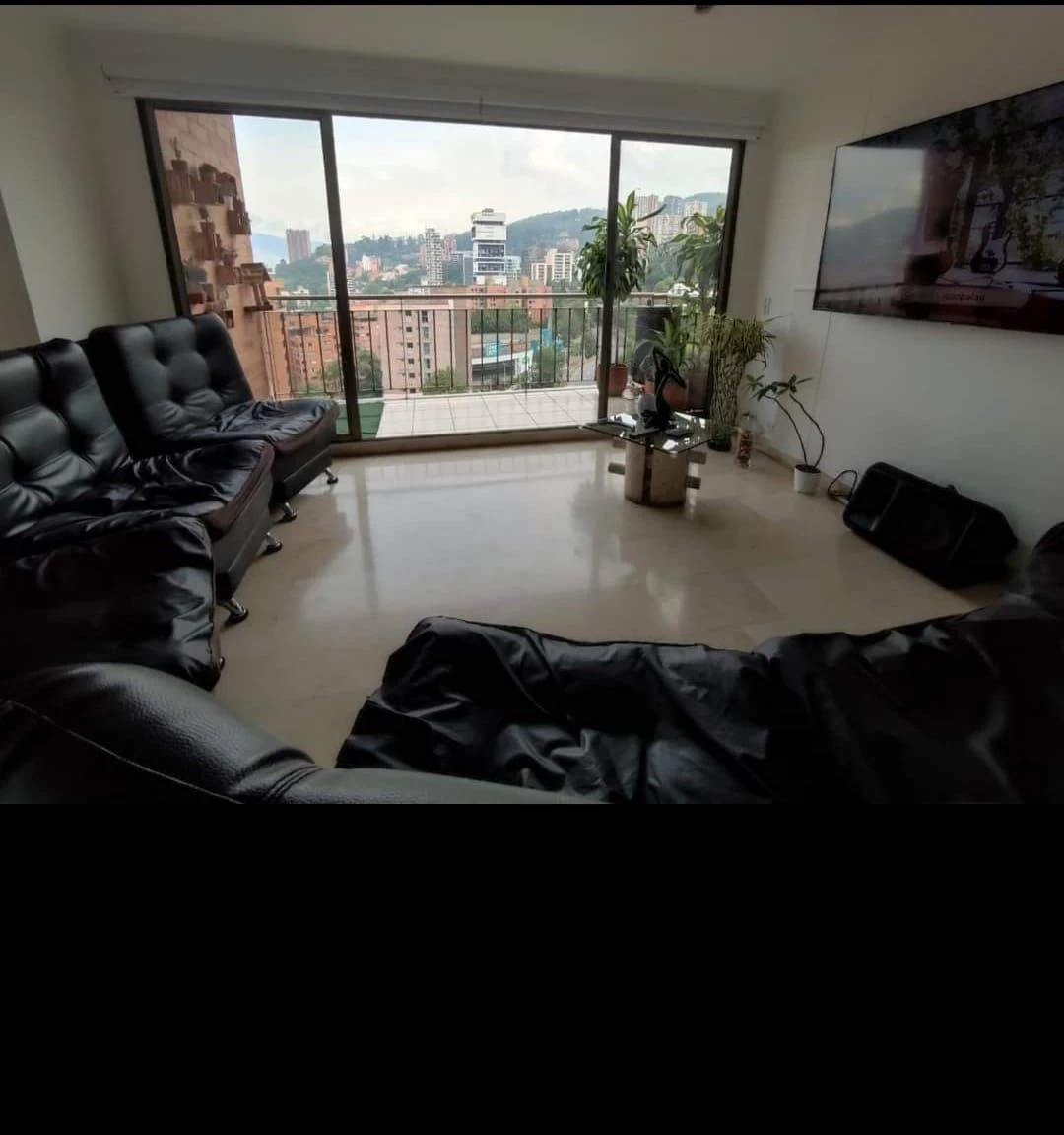 Arriendo Apartamento en el  Poblado Sector las Flores