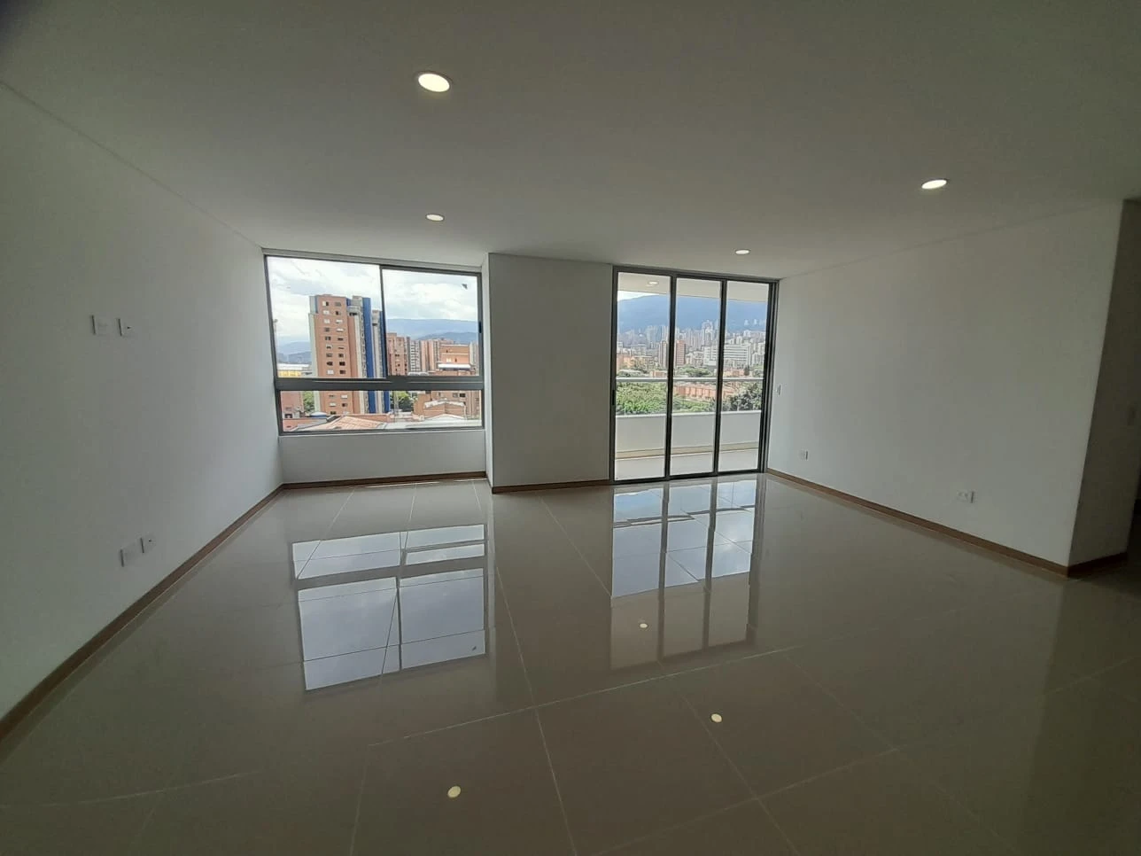 Arriendo Apartamento en Envigado Sector el Portal