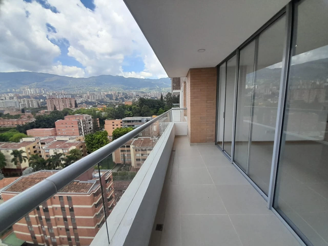 Arriendo Apartamento en Envigado Sector el Portal