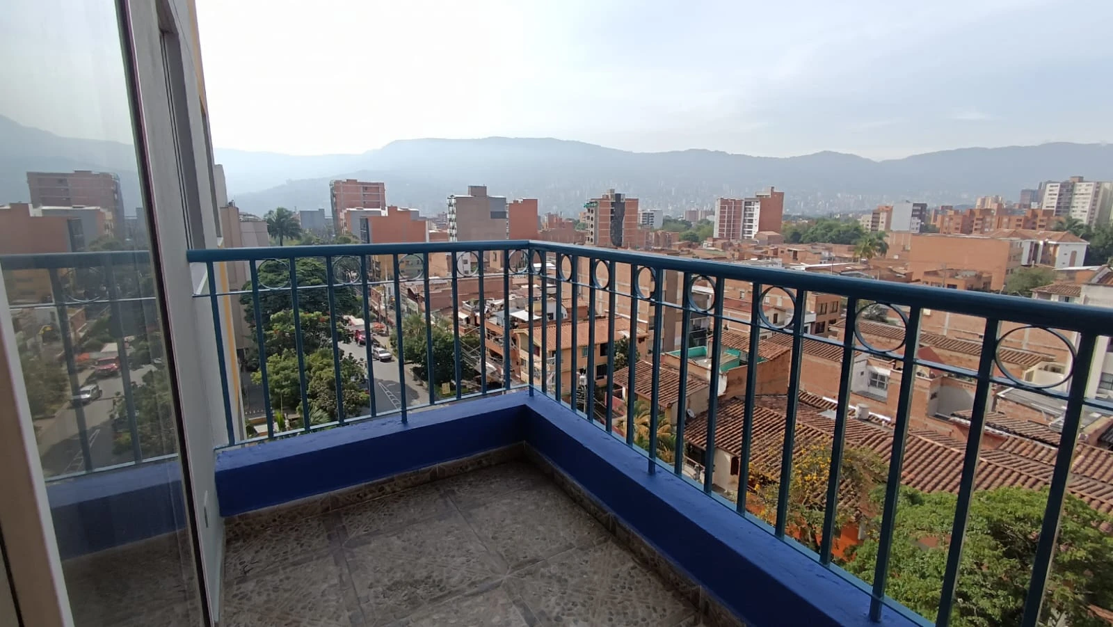 Apartamento Amoblado en arriendo sector belen los Alpes