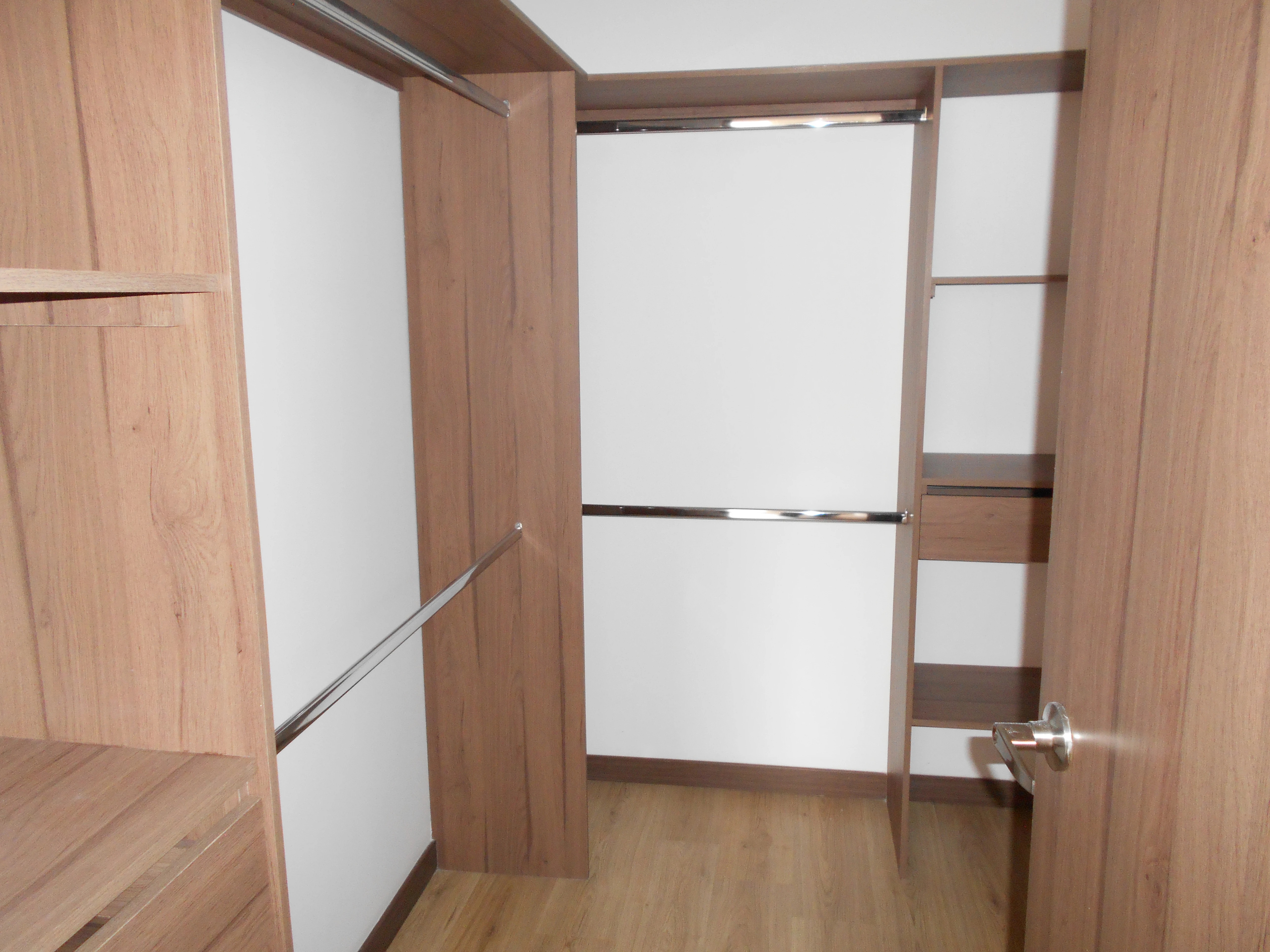 apartamento en arriendo sector loma del escobero