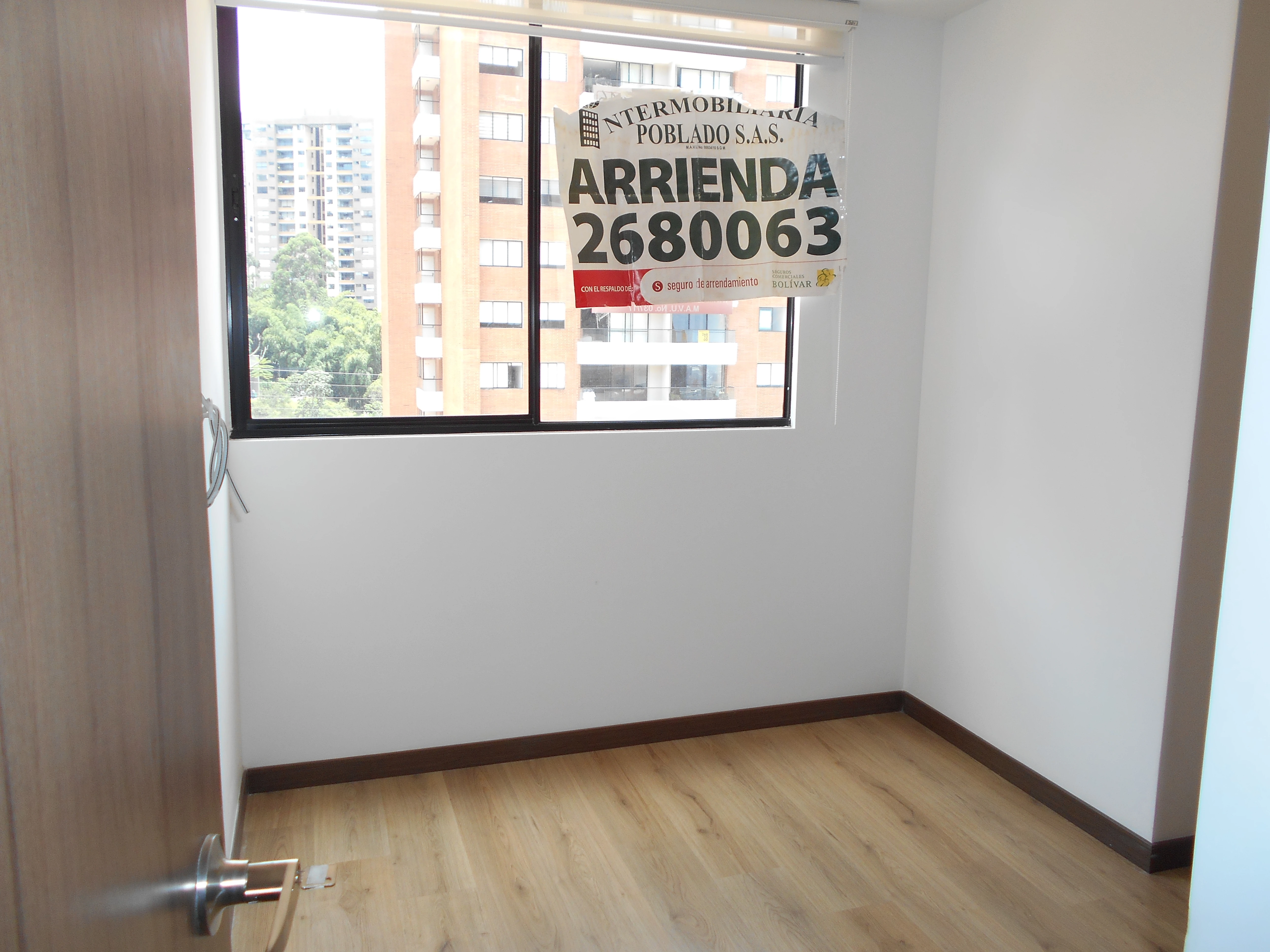 apartamento en arriendo sector loma del escobero