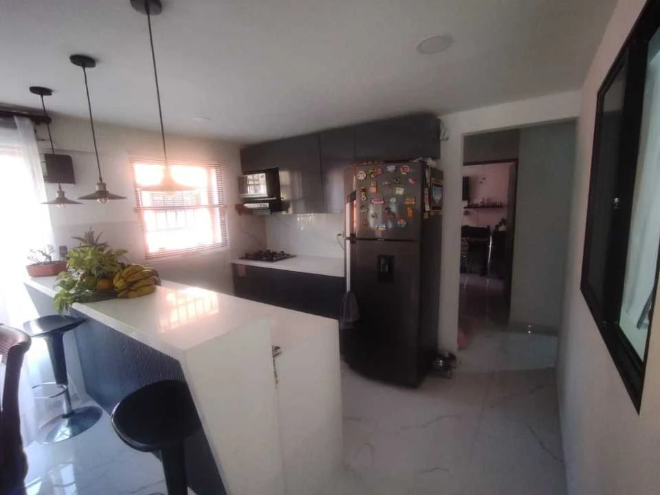 Casa para Venta en Santa Ana primer piso