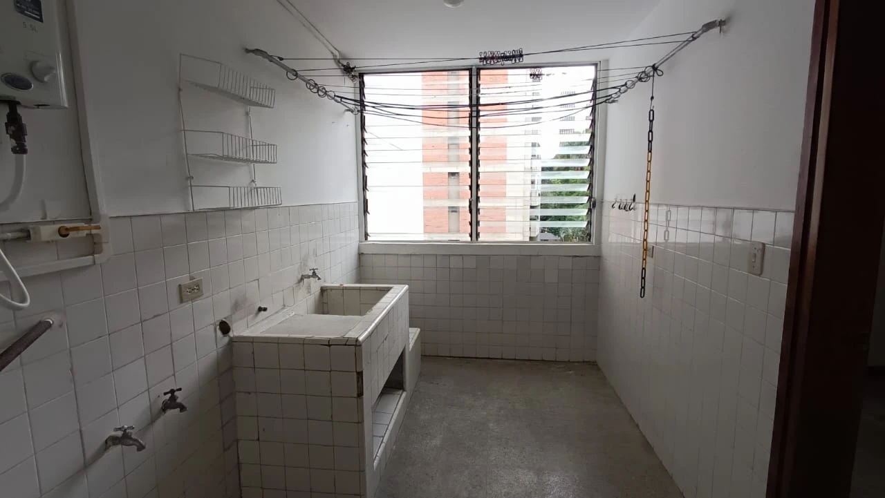 Apartamento en Arriendo La playa Medellín
