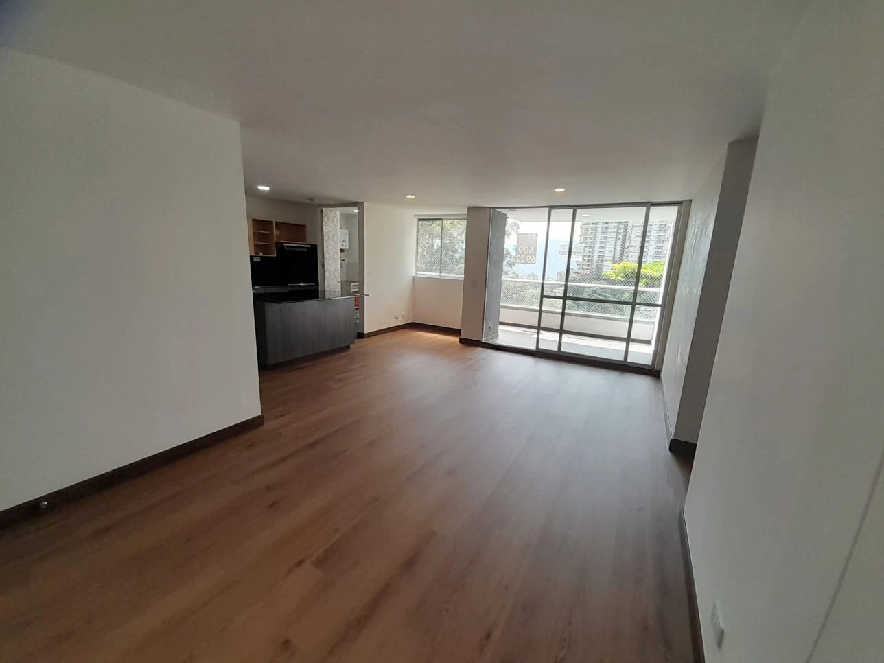 Arriendo Apartamento en Envigado Sector el  Esmeraldal