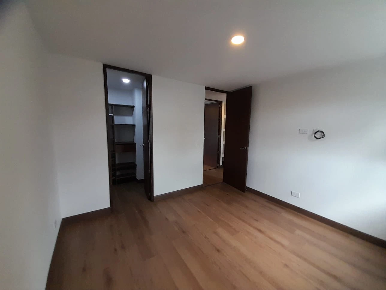 Arriendo Apartamento en Envigado Sector el  Esmeraldal