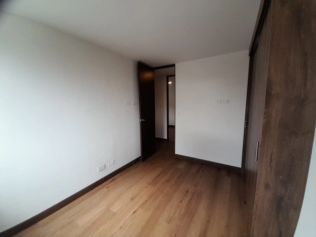 Arriendo Apartamento en Envigado Sector el  Esmeraldal