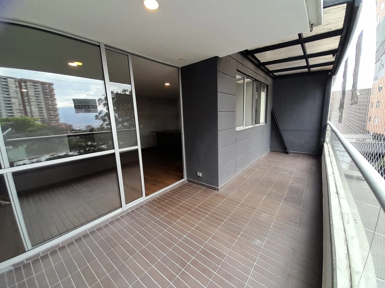 Arriendo Apartamento en Envigado Sector el  Esmeraldal
