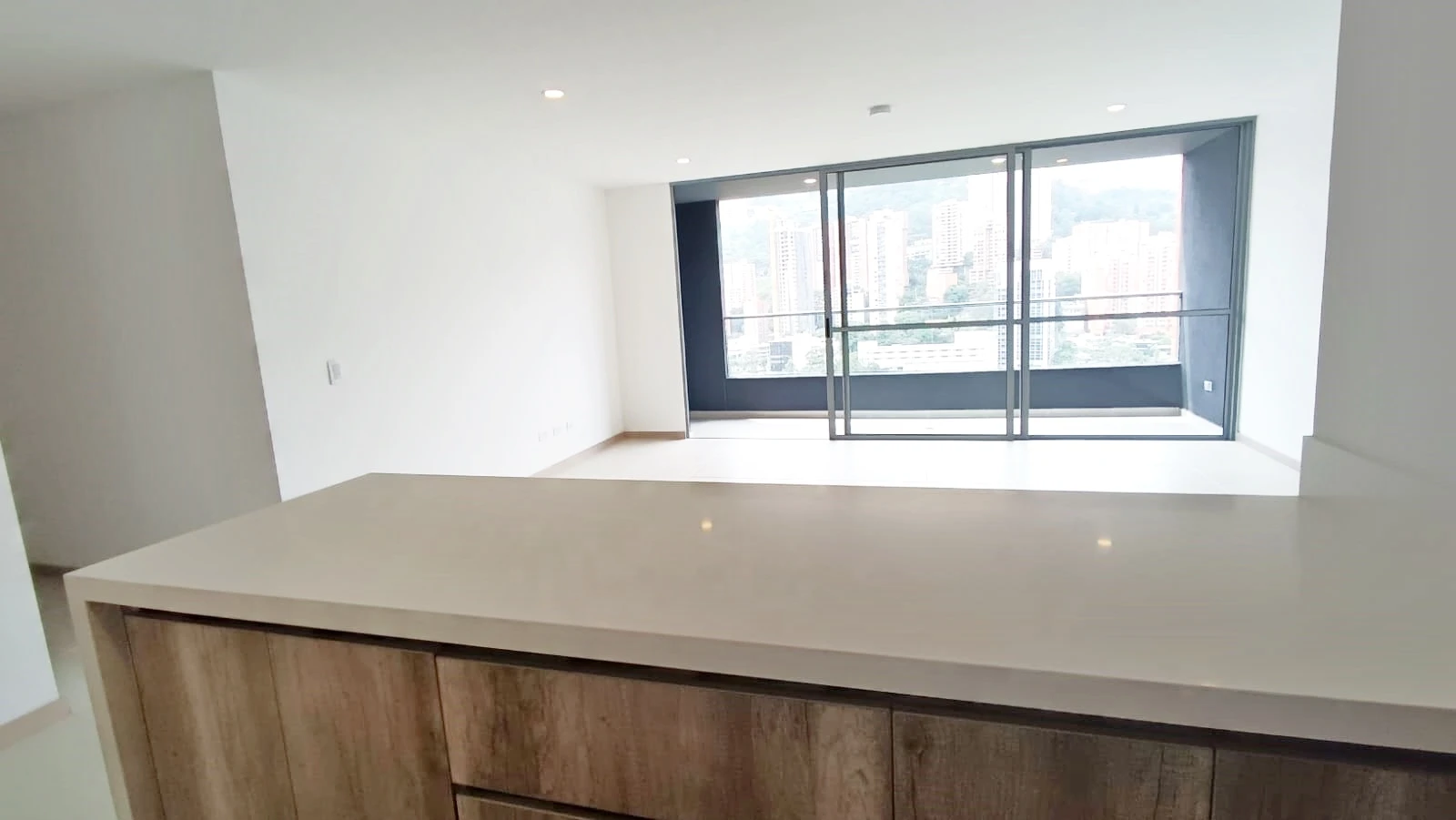 Apartamento en Arriendo Ciudad del Rio Medellín
