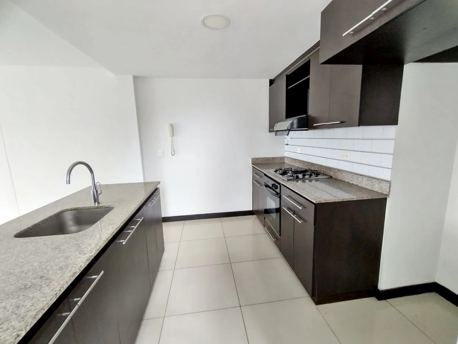 Apartamento en arriendo sector Loma del indio