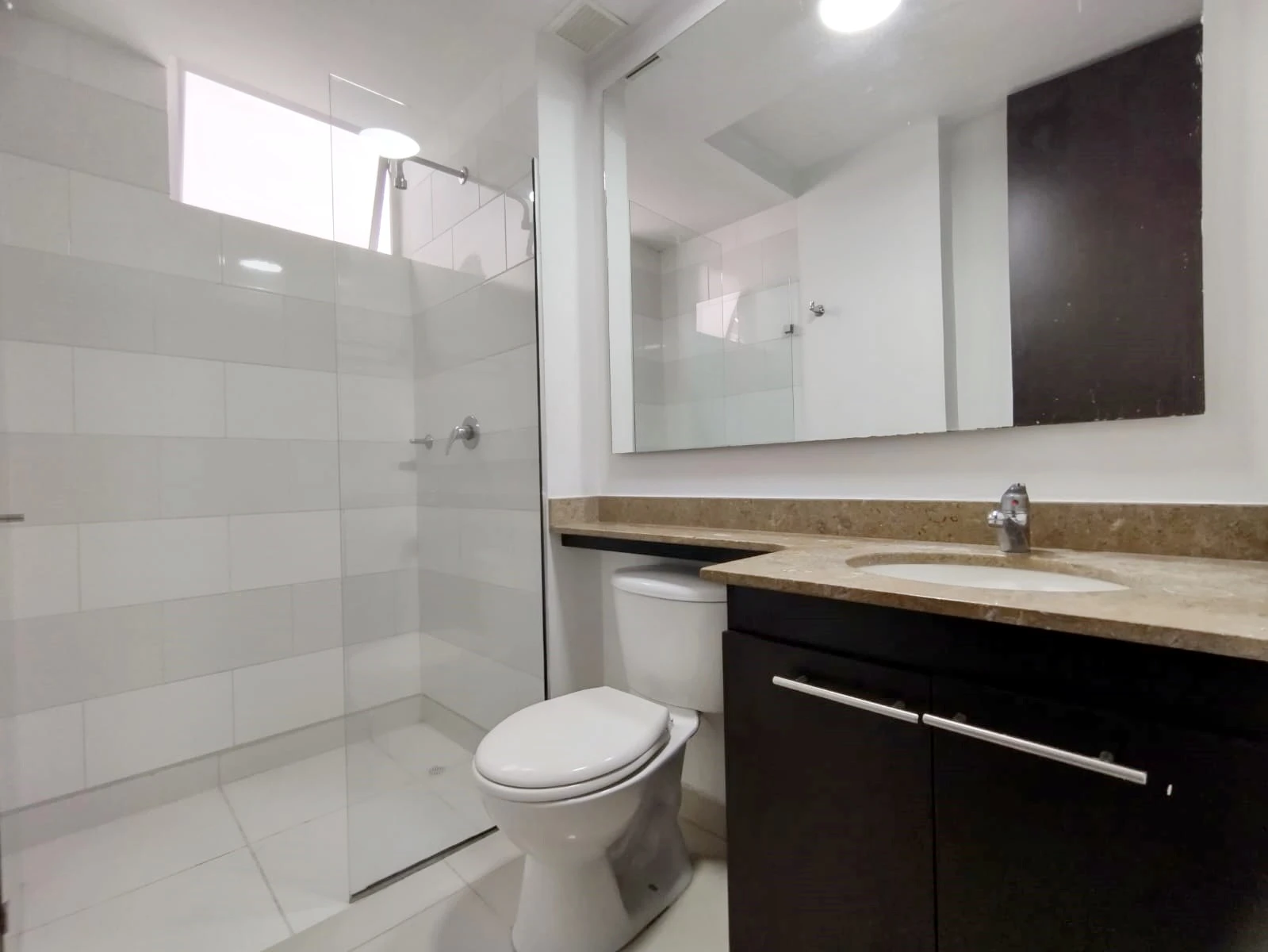 Apartamento en arriendo sector Loma del indio
