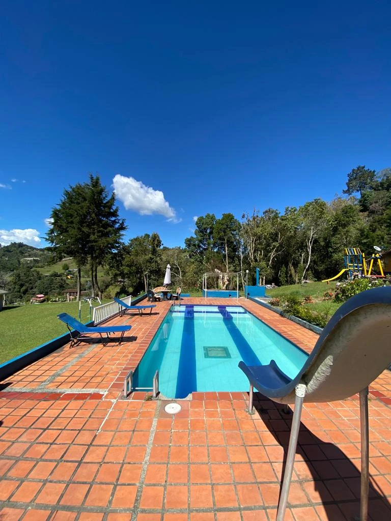 Finca en arriendo y venta en Guarne 