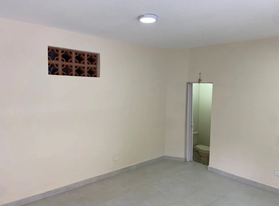Local en arriendo Valadares