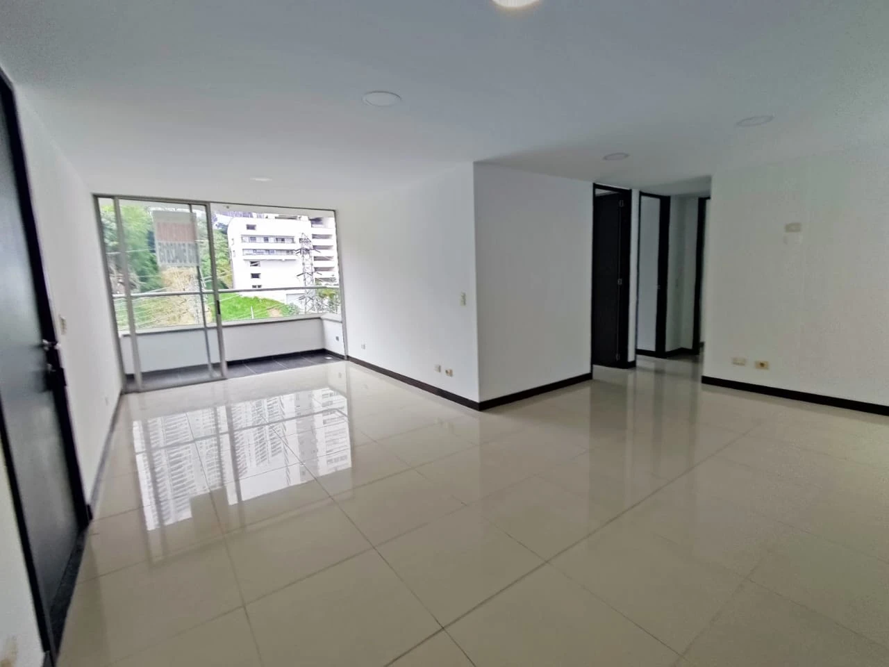 Apartamento en Arriendo sector loma del Indio