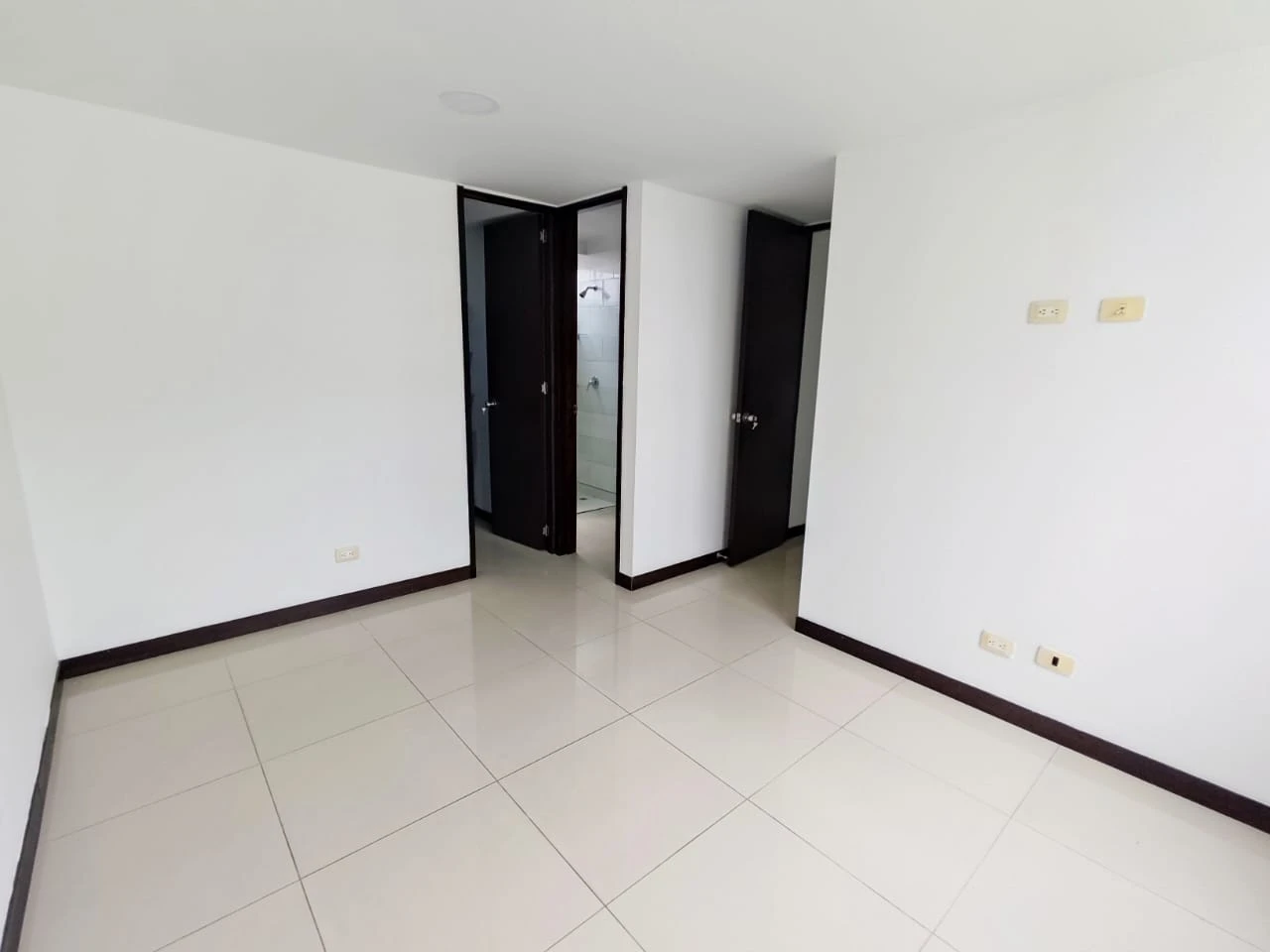 Apartamento en Arriendo sector loma del Indio