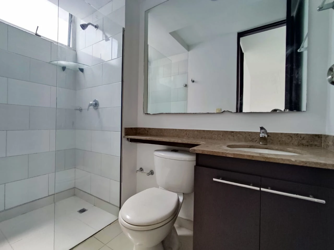 Apartamento en Arriendo sector loma del Indio