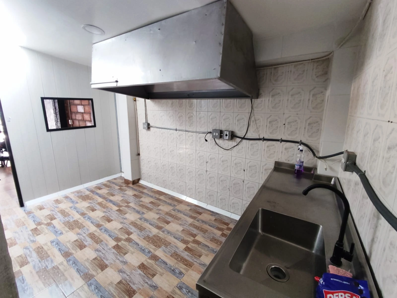 Casa comercial y residencial en Arriendo, sector cumbres envigado