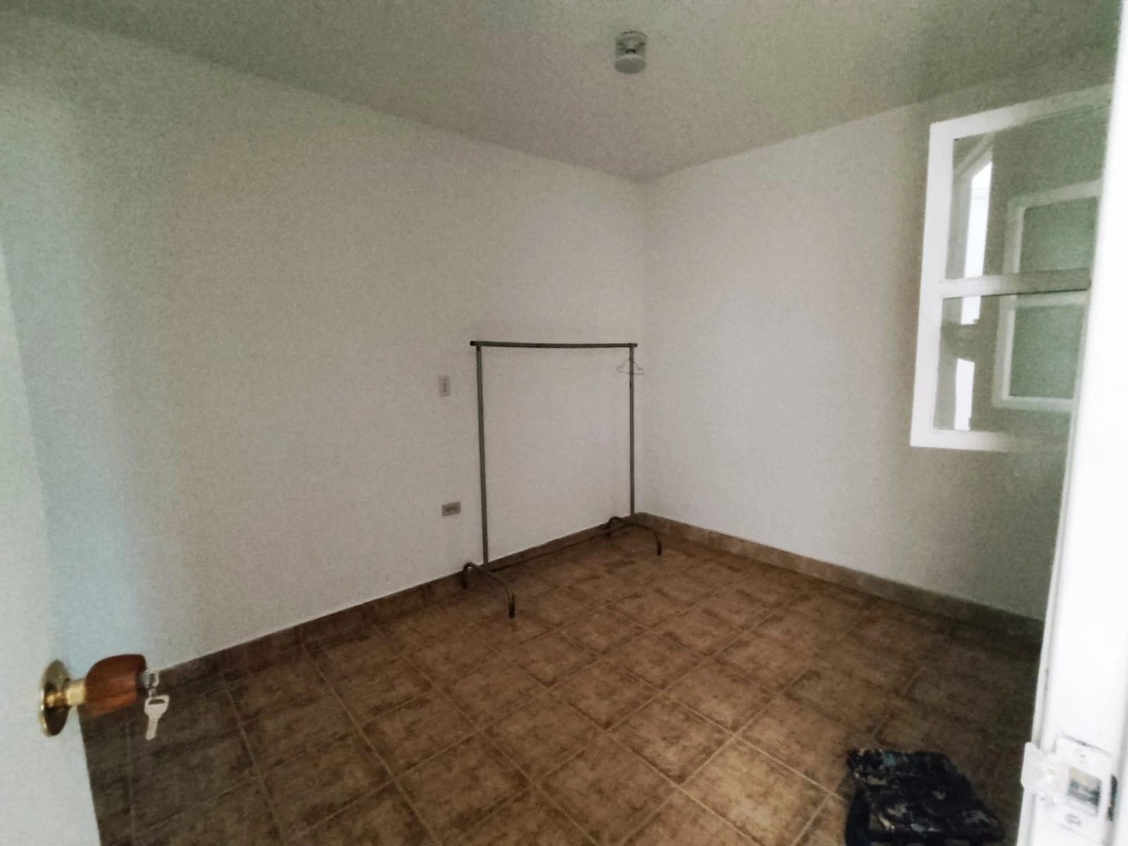 Casa comercial y residencial en Arriendo, sector cumbres envigado