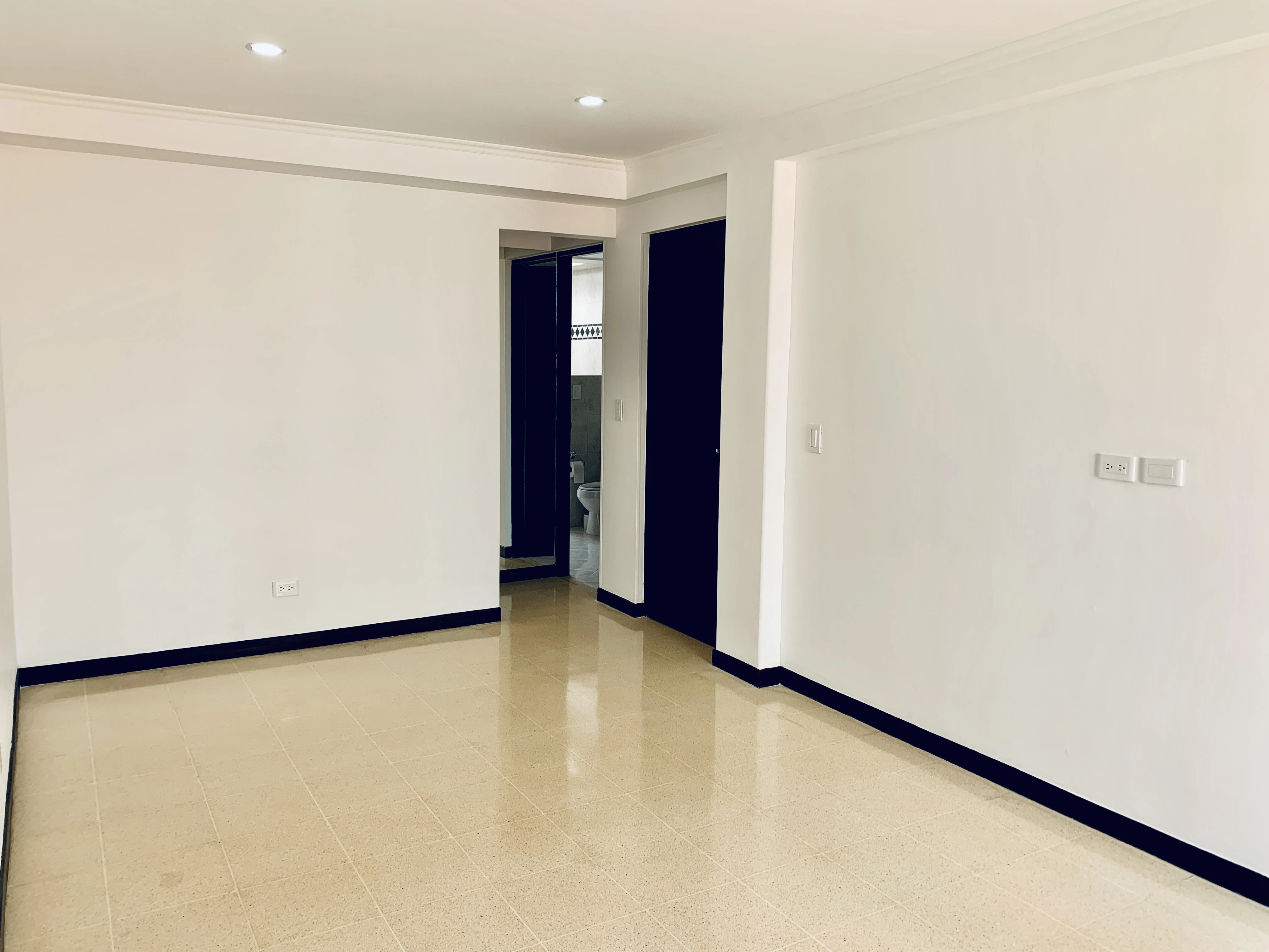 Arriendo Apartamento en el Poblado Sector el Tesoro