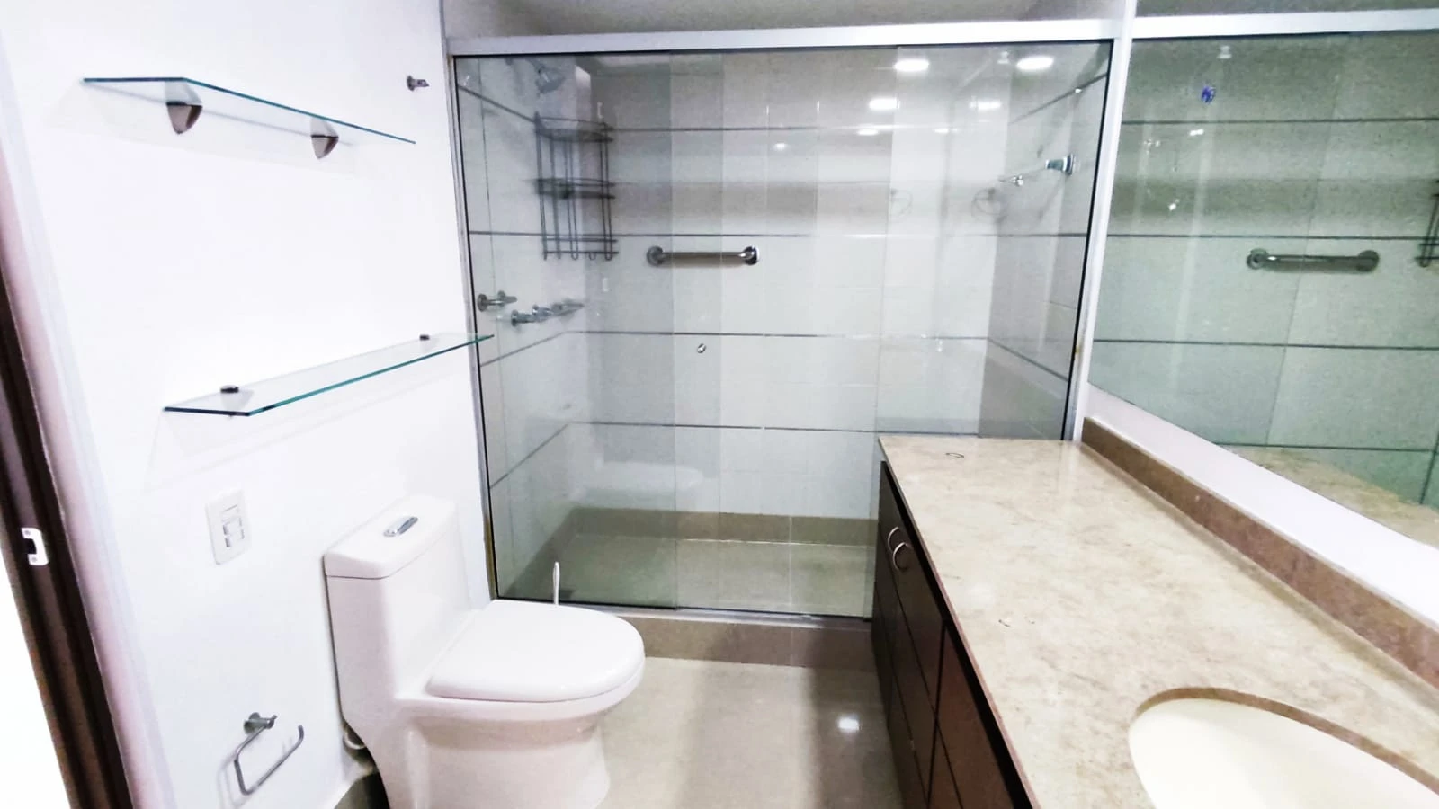 apartamento en arriendo sector ciudad del rio