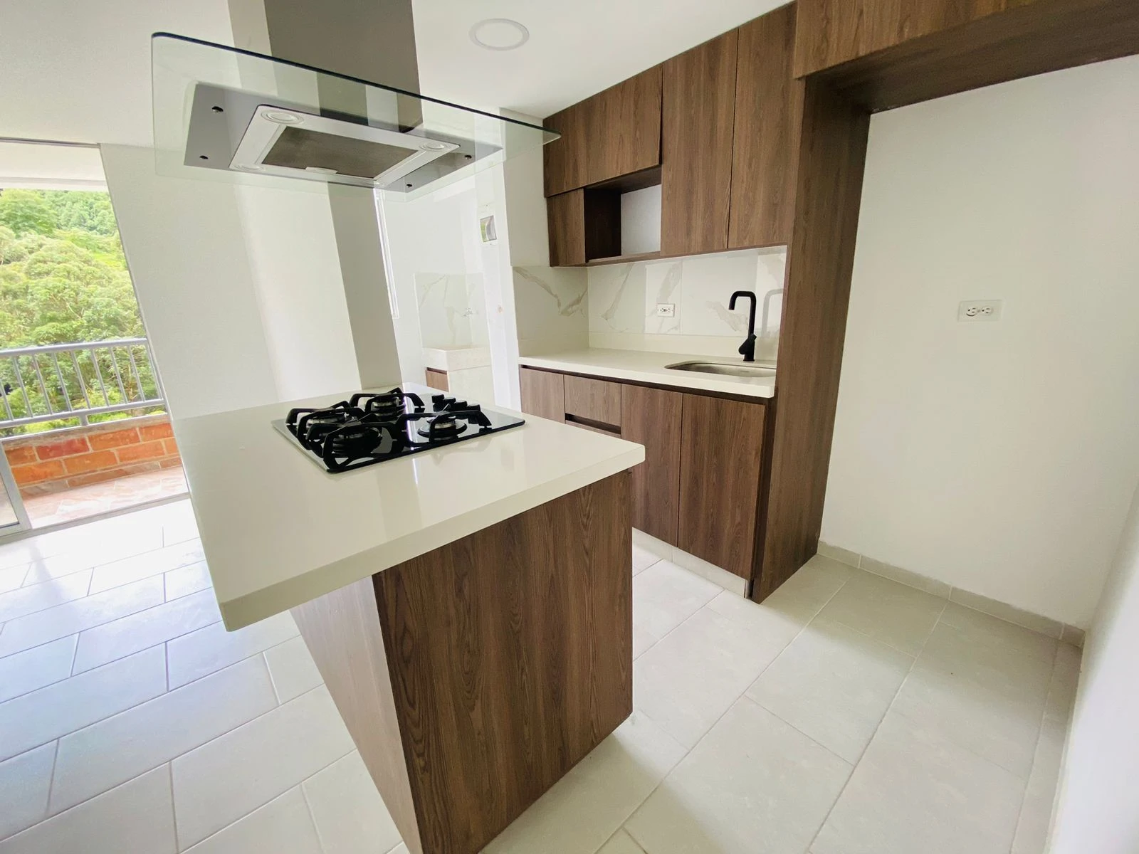 apartamento en arriendo sector loma san jose sabaneta