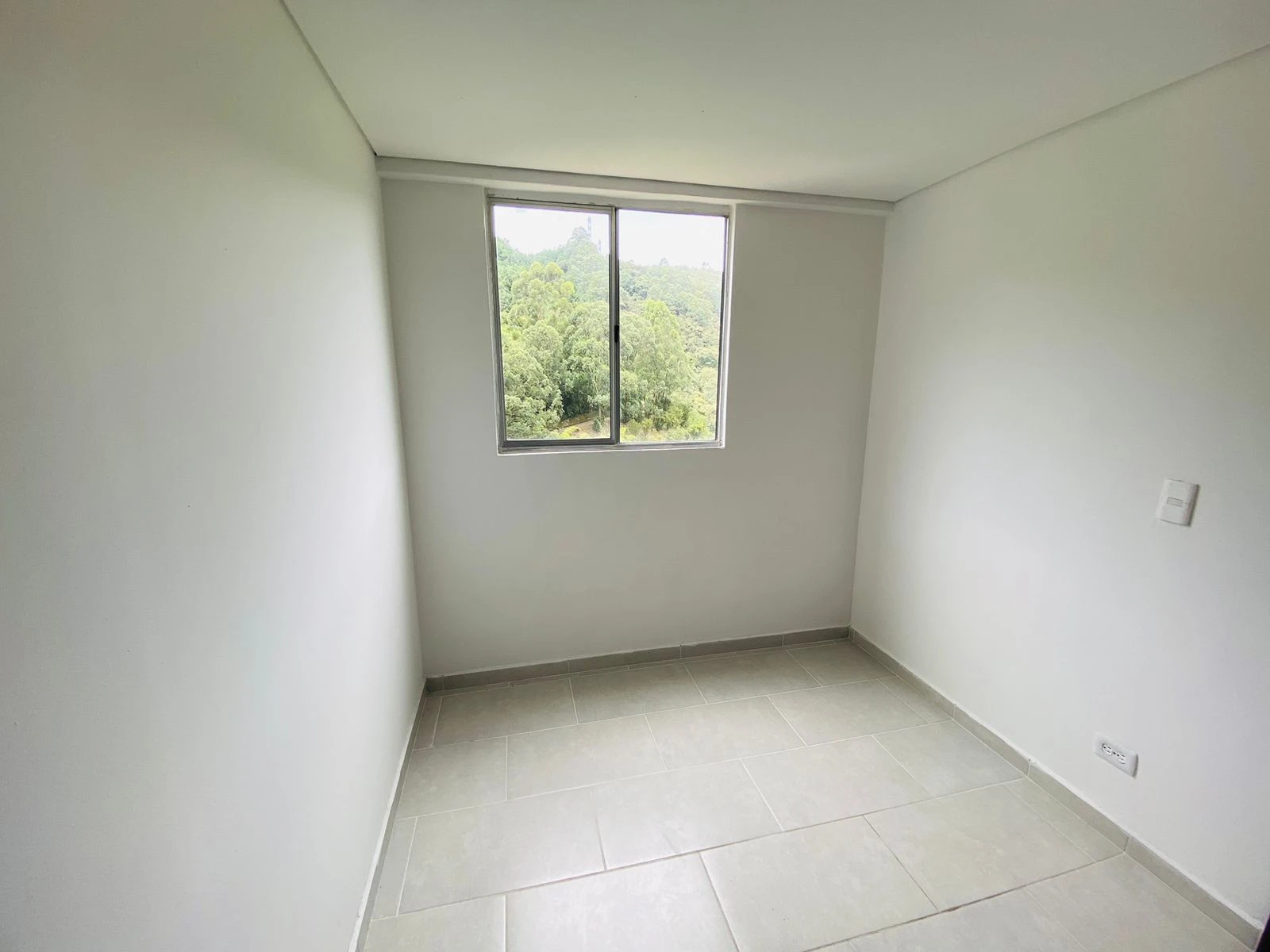 apartamento en arriendo sector loma san jose sabaneta
