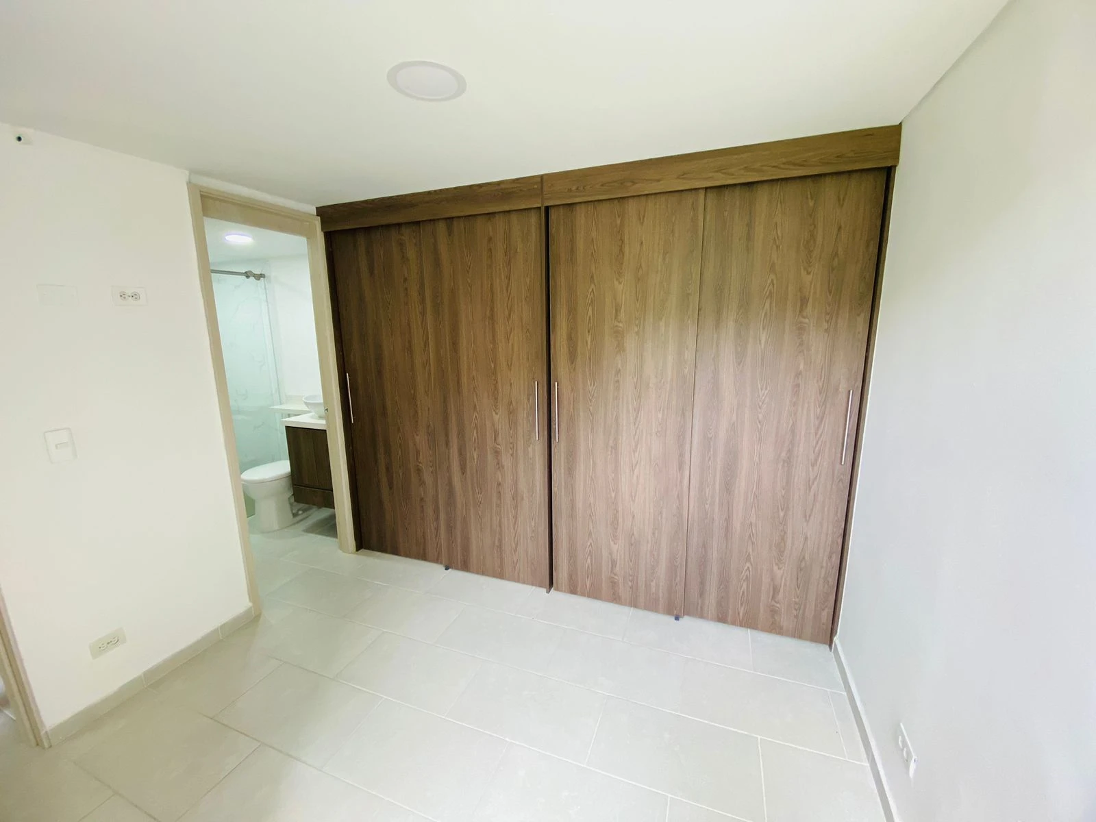 apartamento en arriendo sector loma san jose sabaneta