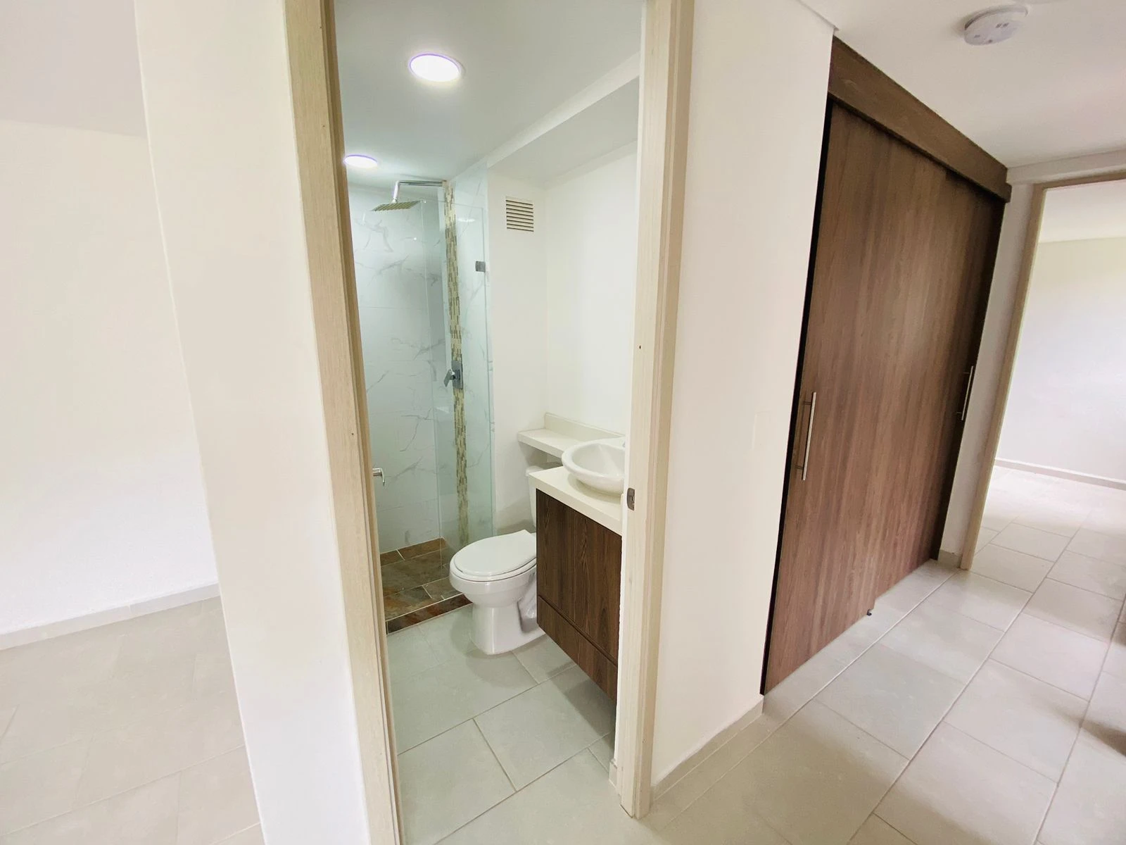 apartamento en arriendo sector loma san jose sabaneta
