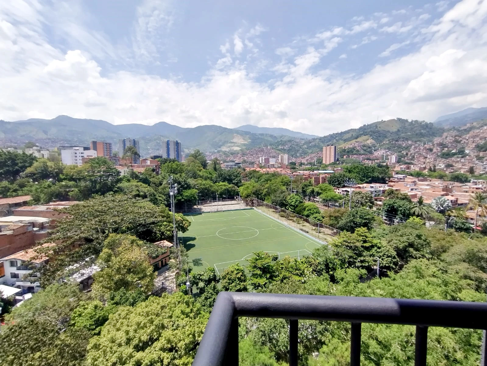 Apartamento en arriendo sector la America