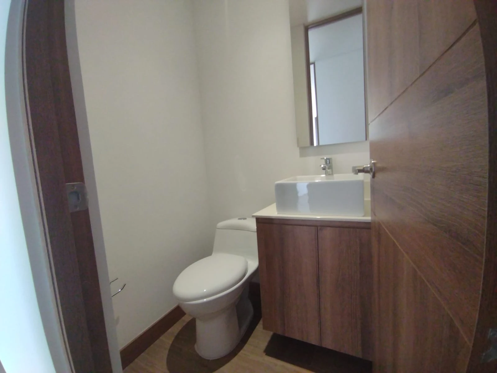Arriendo Apartamento en e Poblado Ciudad del Rio