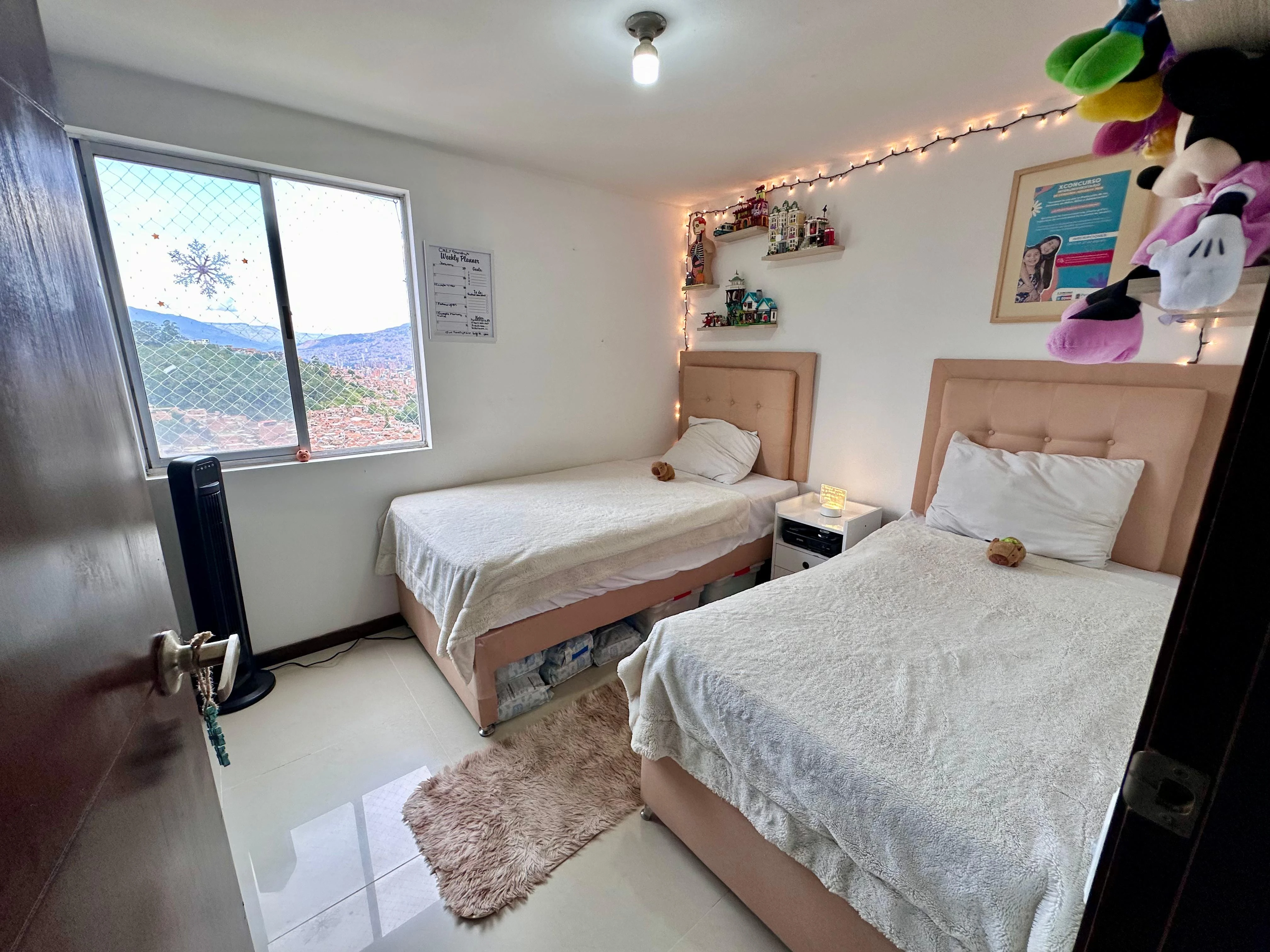 Apartamento para la venta en sector loma de los Bernal - Belén 