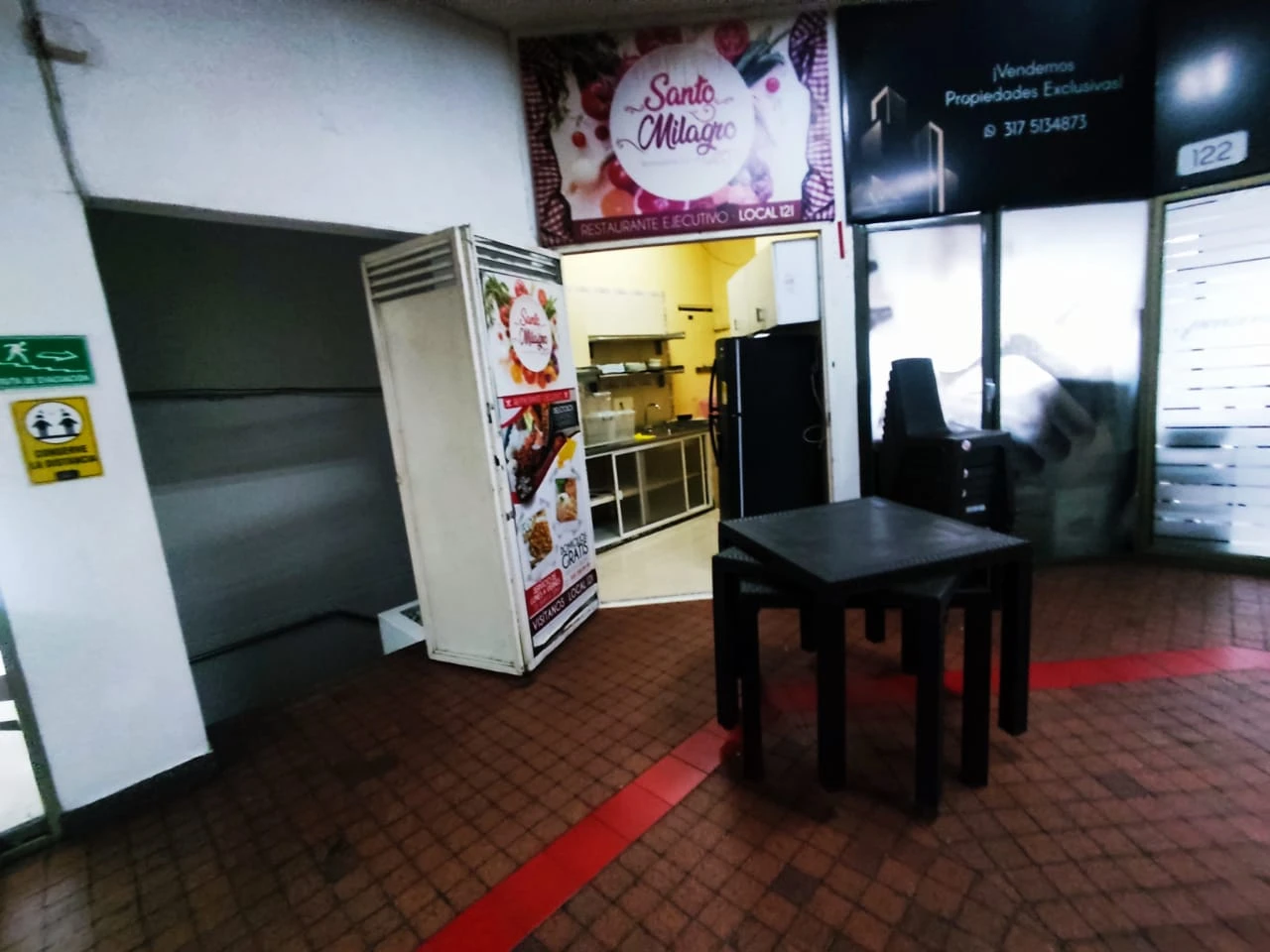 local Comercial en Arriendo centro comercial domo poblado