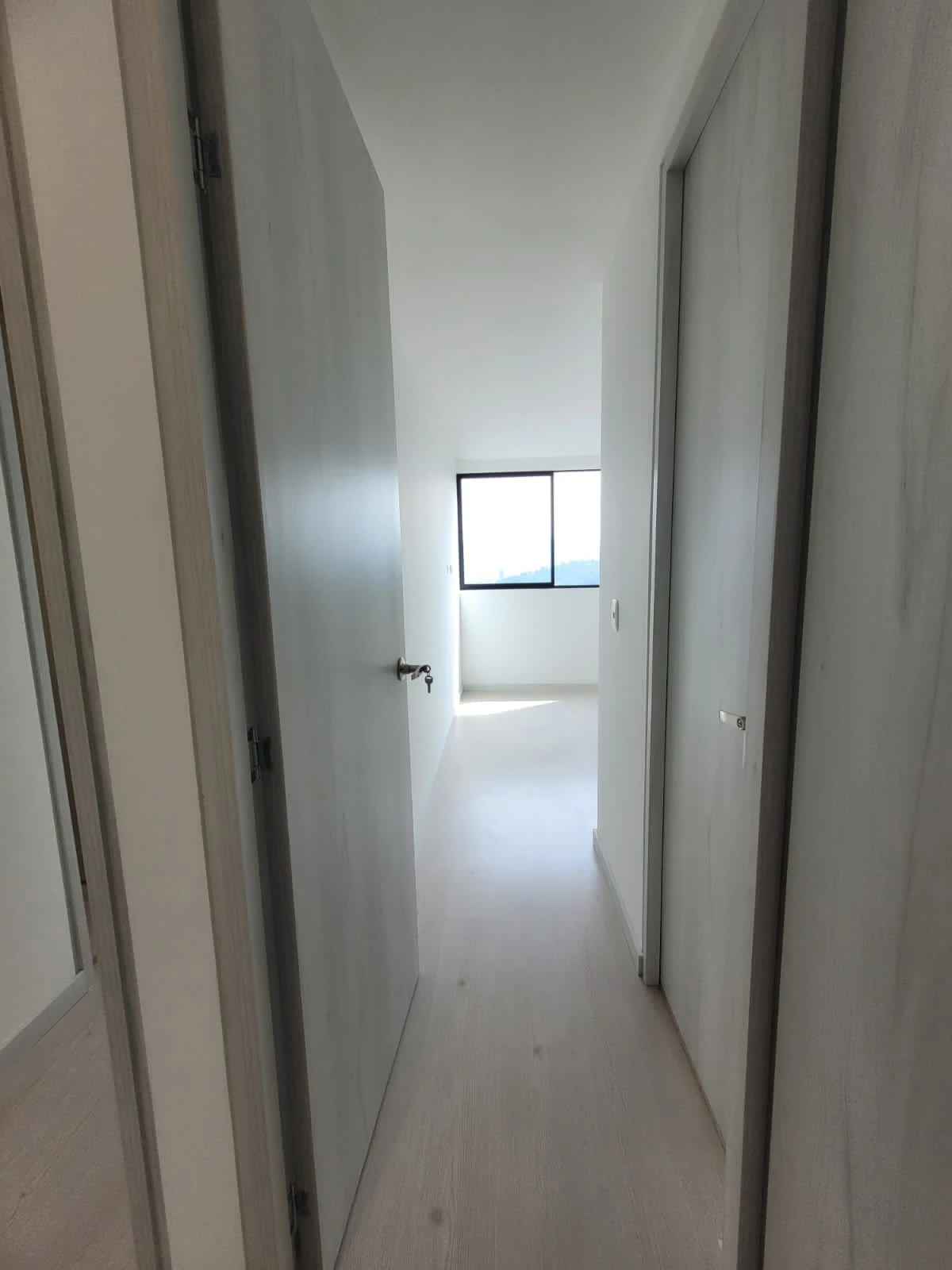 apartamento en arriendo sector loma de la vida poblado 