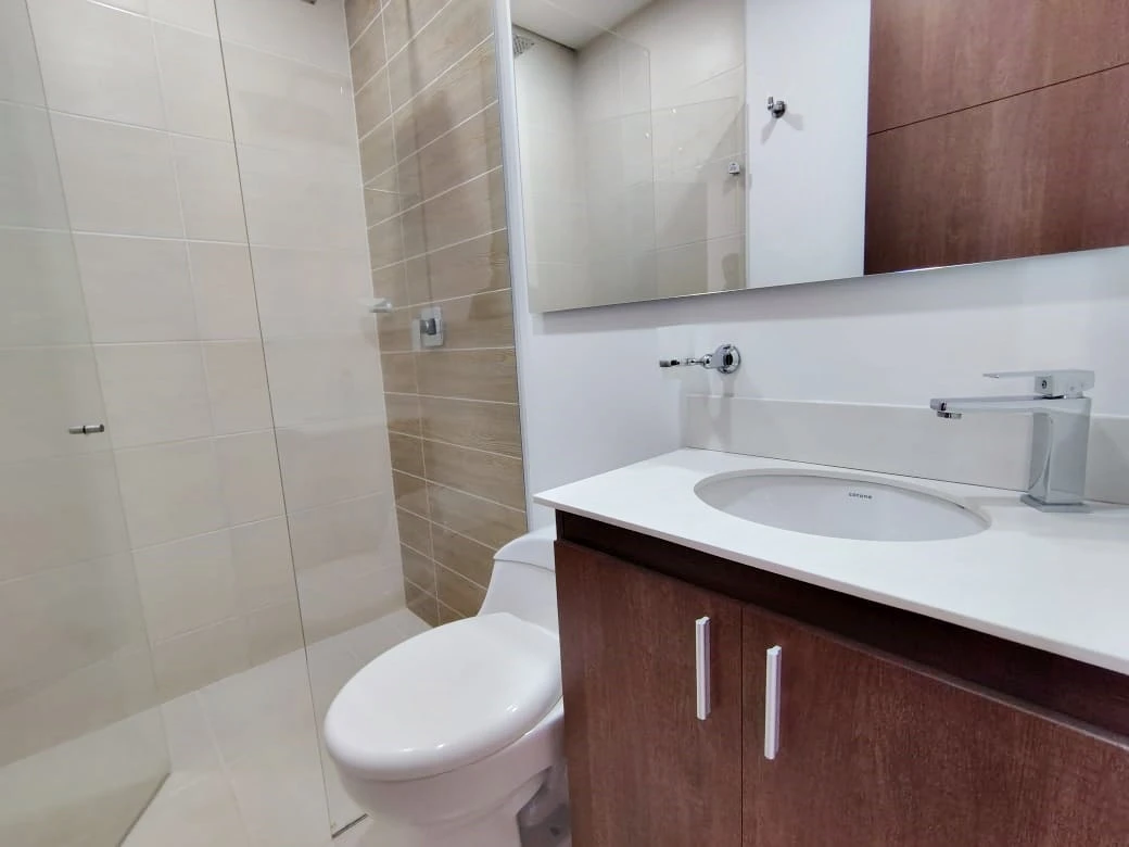 Apartamento en arriendo sector Loma de los Gonzalez