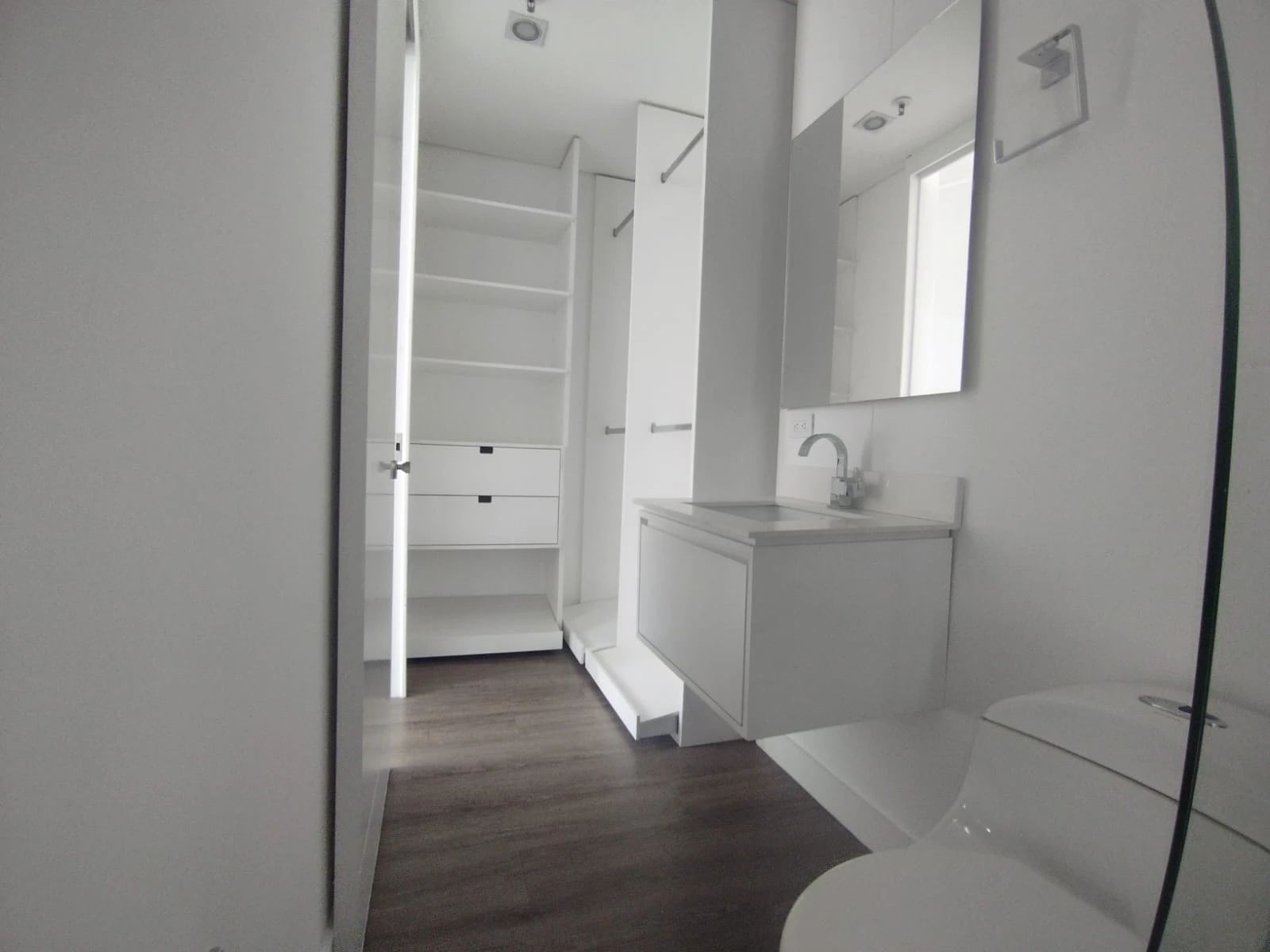 Arriendo Apartamento en el Poblado Sector Balsos