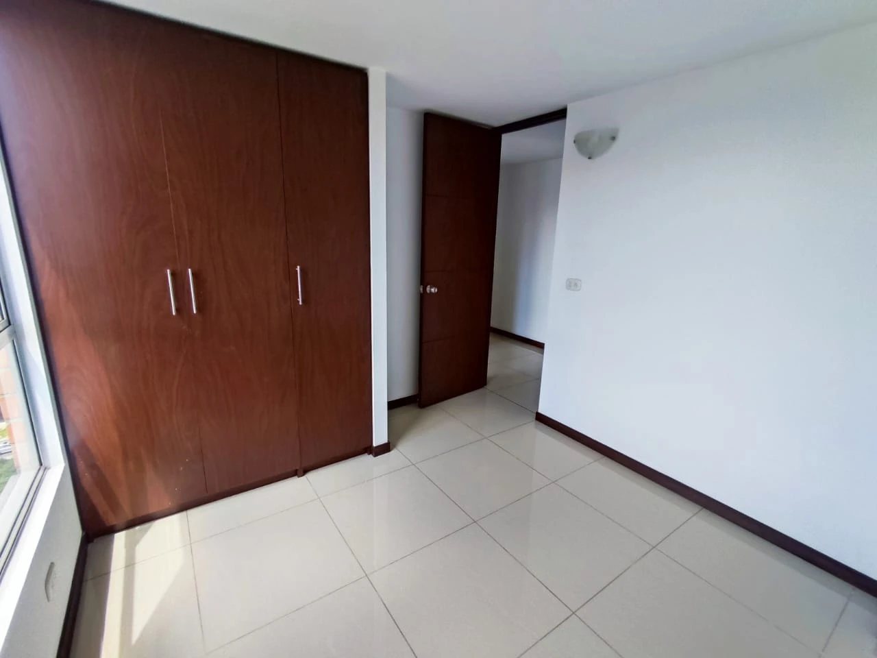 apartamento en arriendo sector loma de san julian