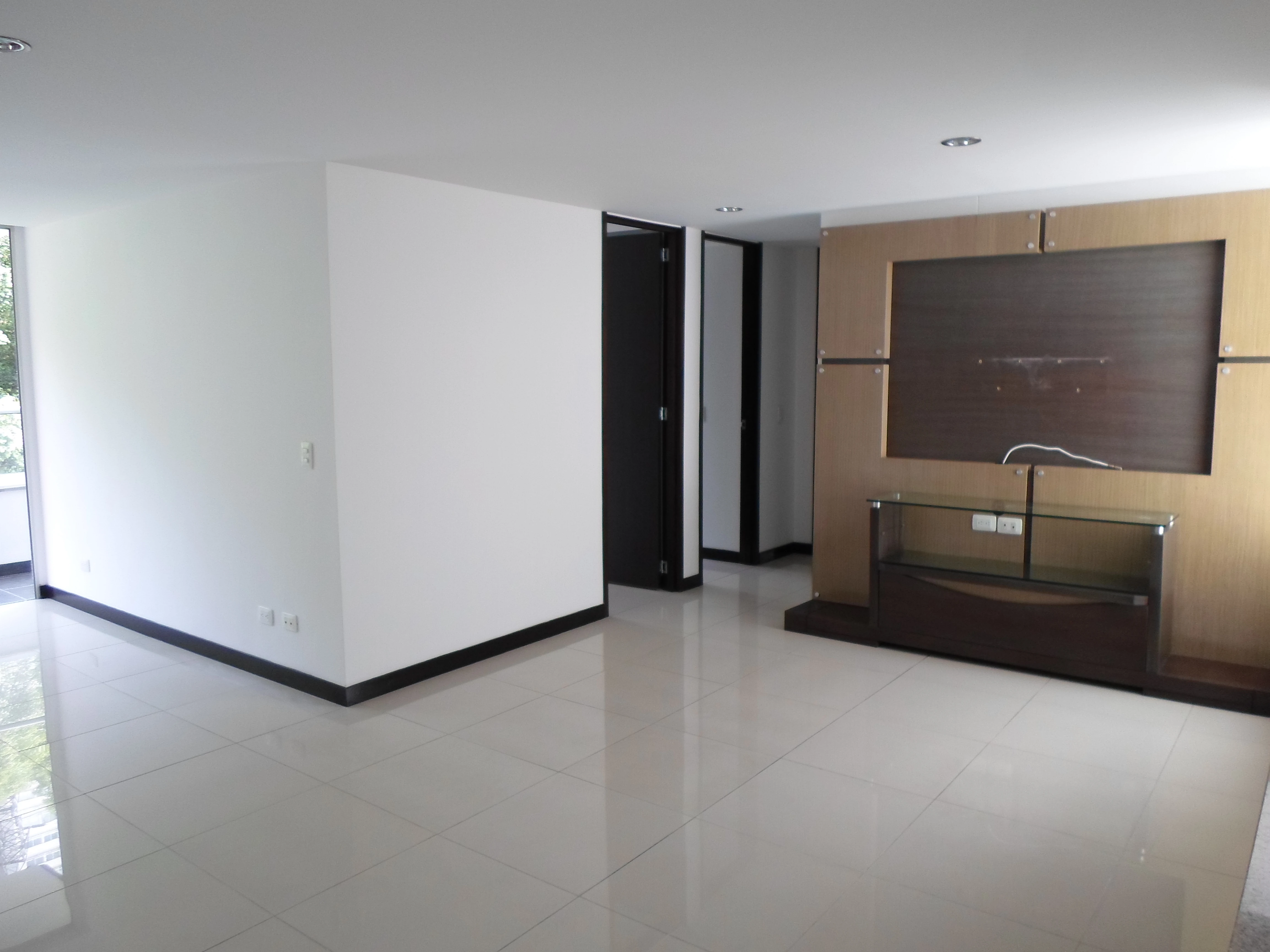 Apartamento en arriendo sector  loma del Indio