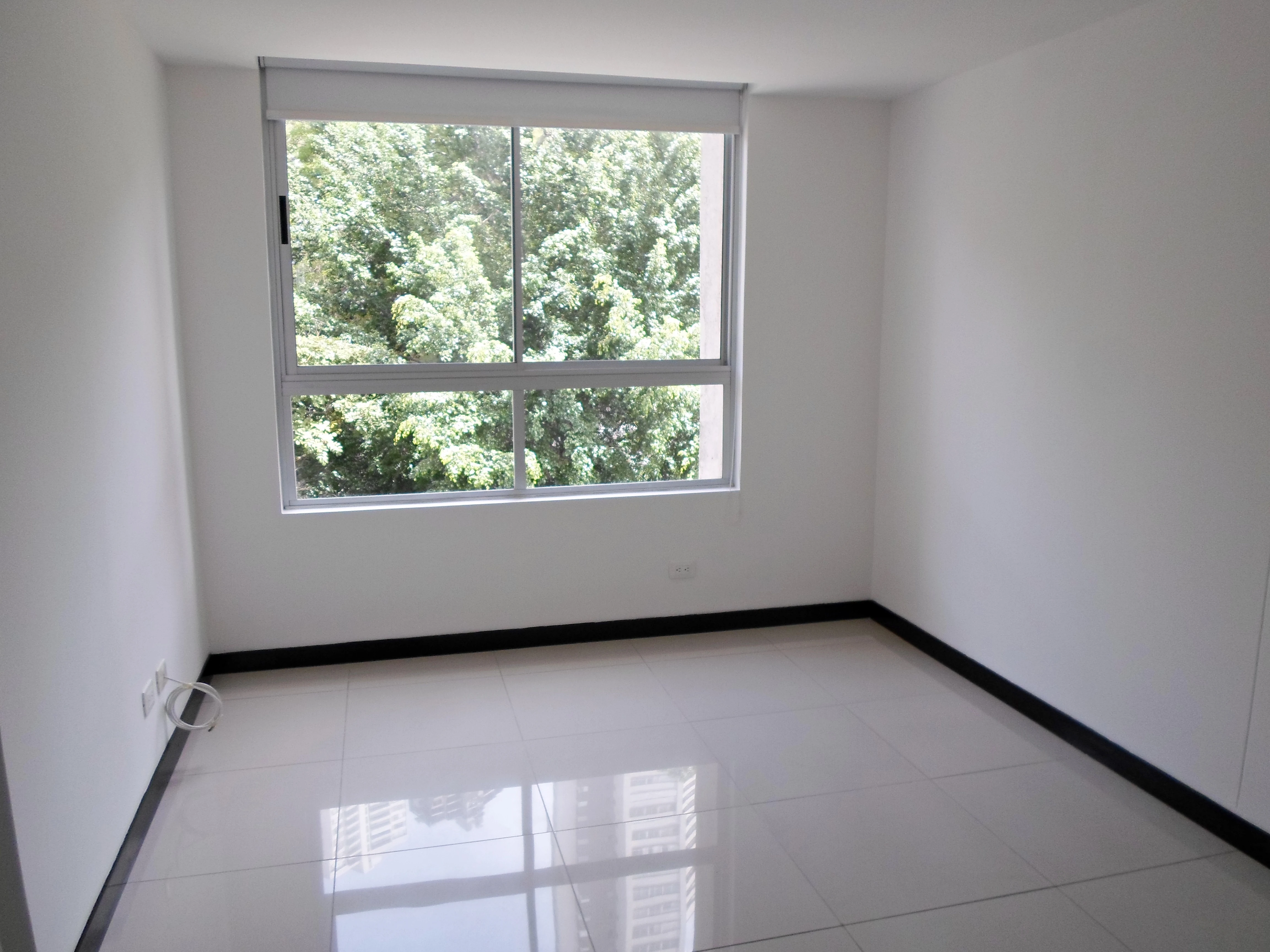 Apartamento en arriendo sector  loma del Indio